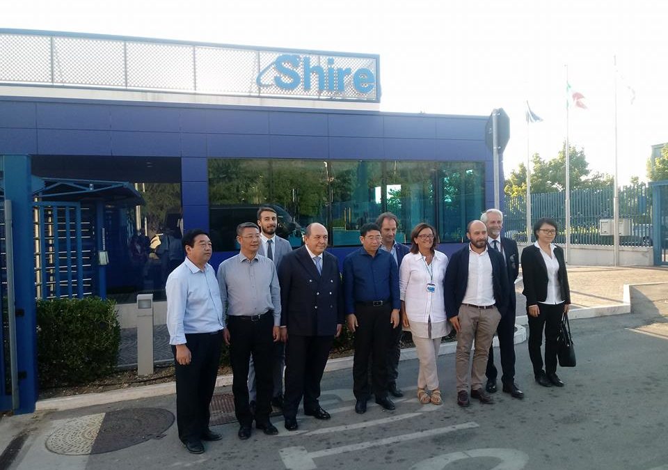 Visita del Governatore Cinese di Hainan Wang Lu a Shire